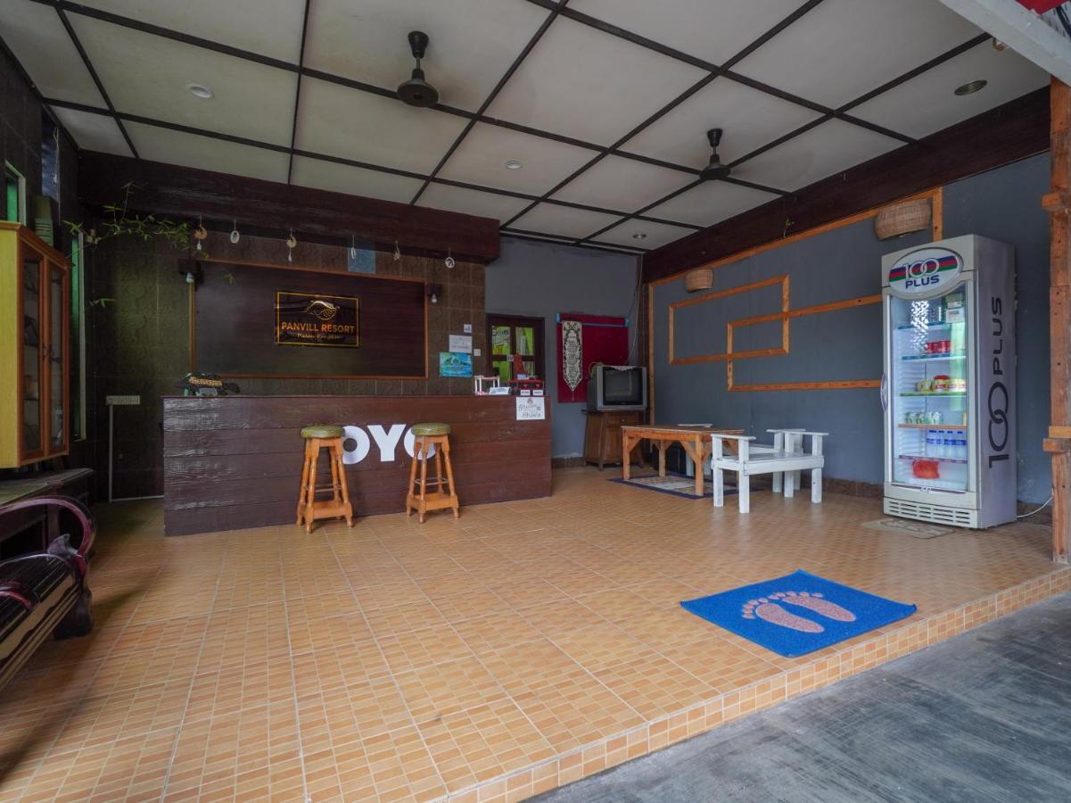Oyo 89646 Panvill Resort Kampong Pasir Bogak Exterior photo