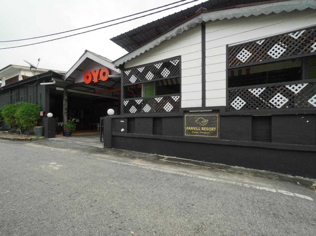 Oyo 89646 Panvill Resort Kampong Pasir Bogak Exterior photo