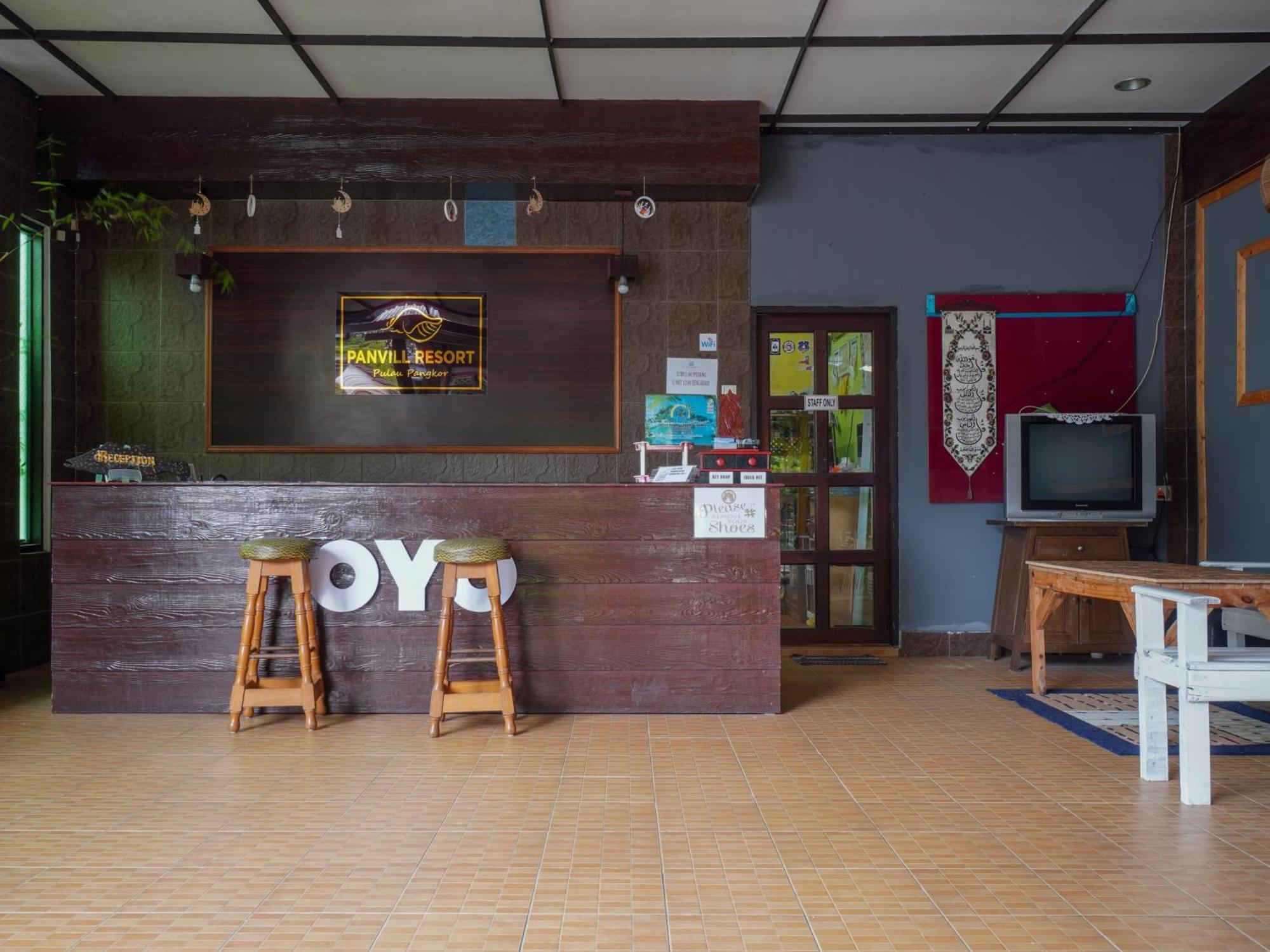 Oyo 89646 Panvill Resort Kampong Pasir Bogak Exterior photo